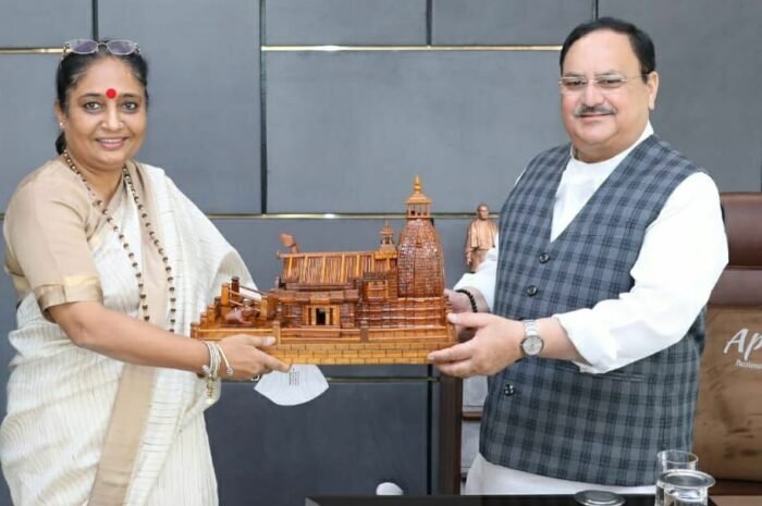 विधानसभा अध्यक्ष ऋतु खंडूड़ी ने भाजपा राष्ट्रीय अध्यक्ष से की मुलाकात