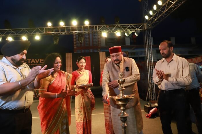महाराज ने ढोल की थाप के साथ किया ऑक्टेव-2020 का शुभारंभ